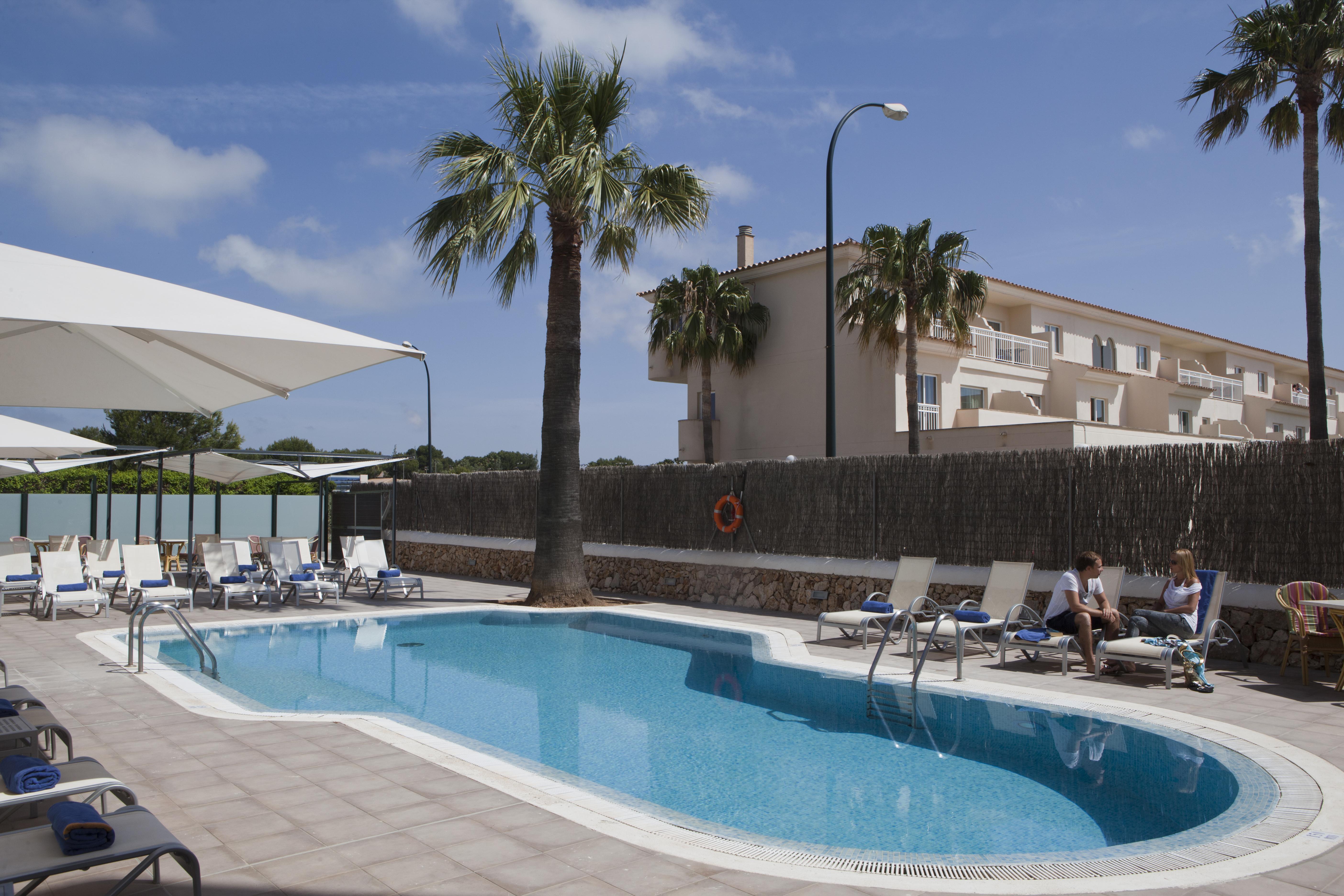 Aparthotel Isla De Cabrera Колонья Сант Джордин Экстерьер фото