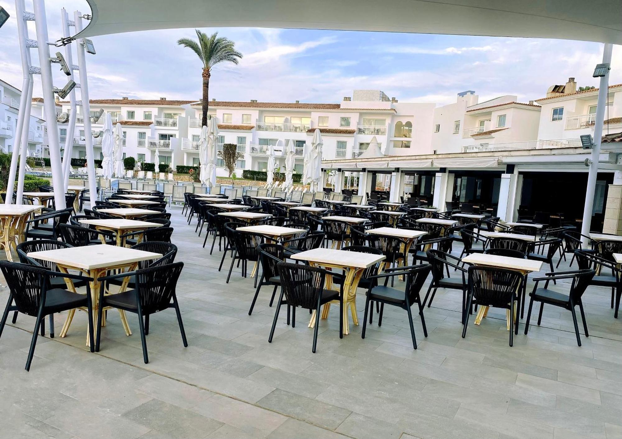Aparthotel Isla De Cabrera Колонья Сант Джордин Экстерьер фото